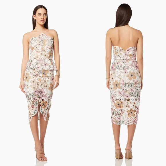NWT ELLIATT Adelynn Dress in Multi Size M $279 - Picture 1 of 7